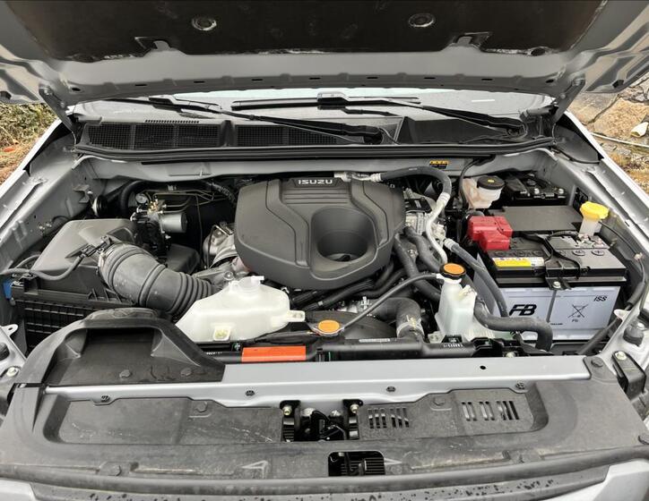 Isuzu D-Max 32