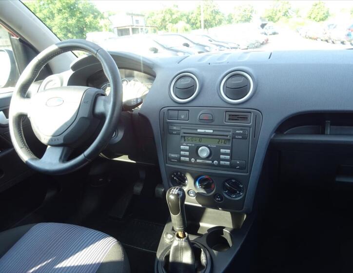 Ford Fusion 23