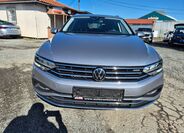 Volkswagen Passat 2