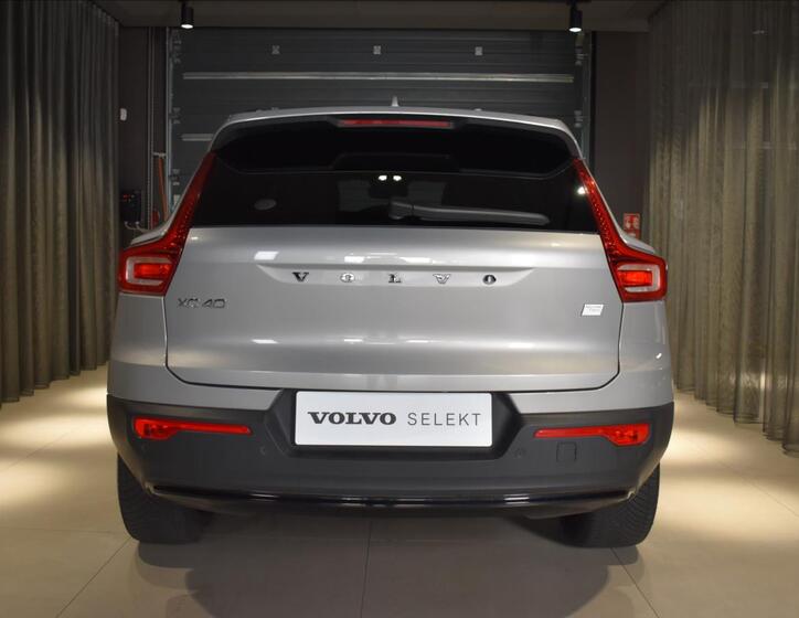 Volvo XC40 5