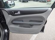 Ford Focus 34