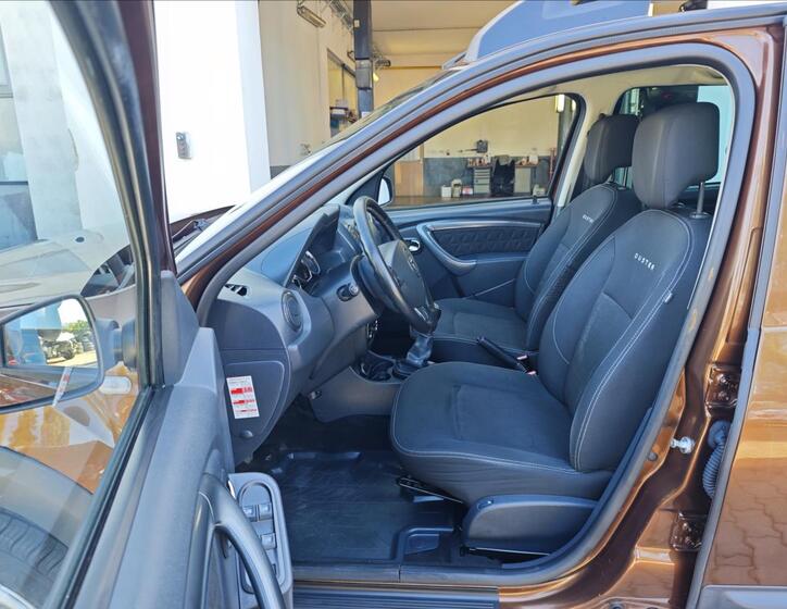 Dacia Duster 10