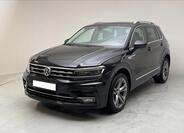Volkswagen Tiguan 1