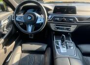 BMW Řada 7 10