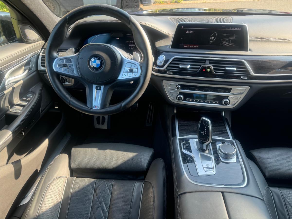 BMW Řada 7