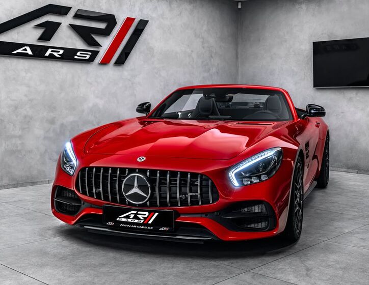 Mercedes-Benz AMG GT 4