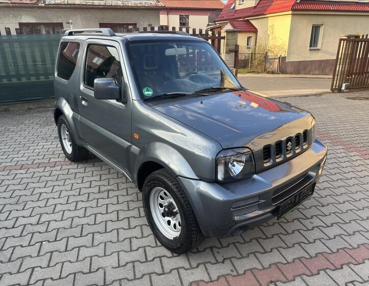 Suzuki Jimny 1
