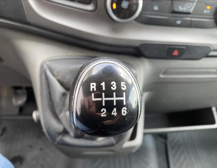 Ford Transit 14