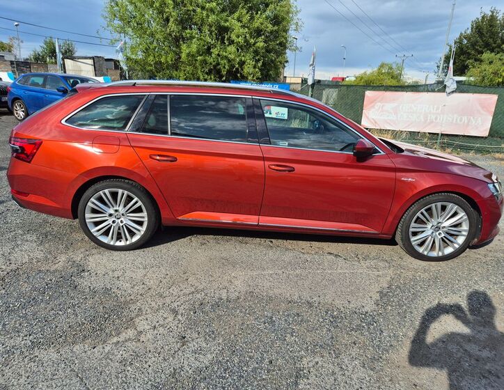 Škoda Superb 4