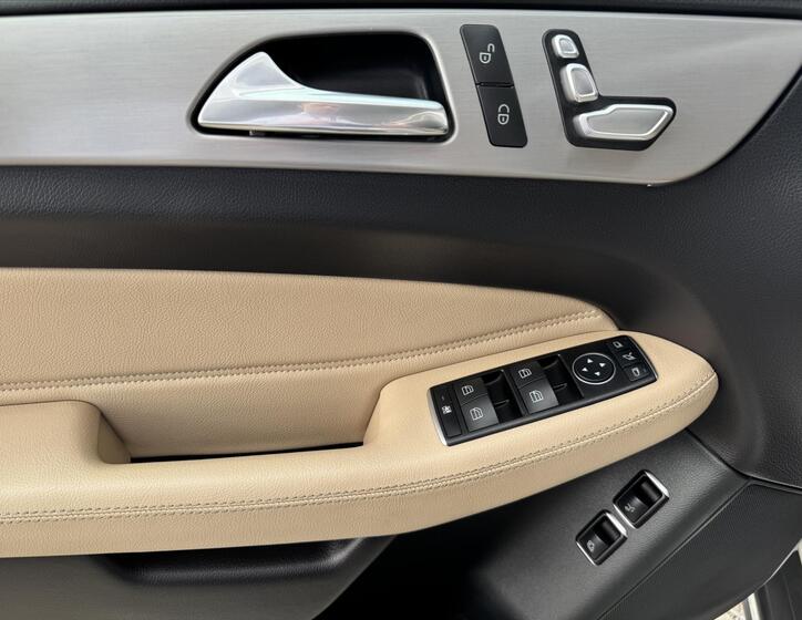 Mercedes-Benz GLE 5