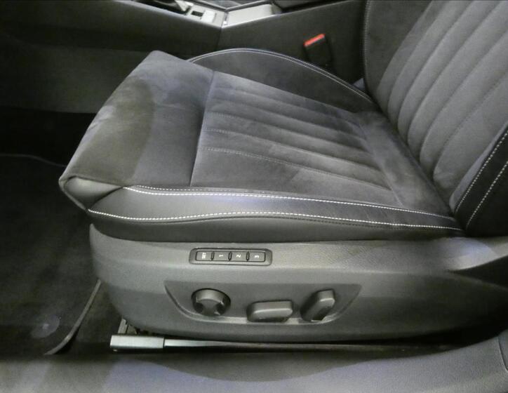 Škoda Superb 16