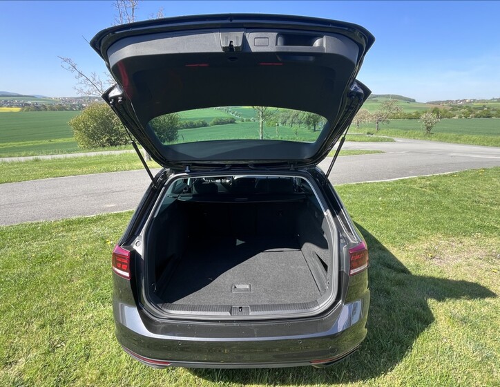 Volkswagen Passat 13