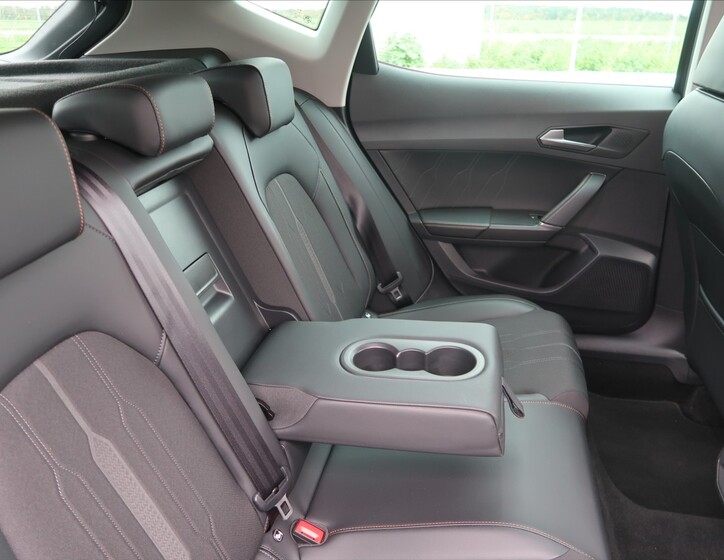 Cupra Formentor 13