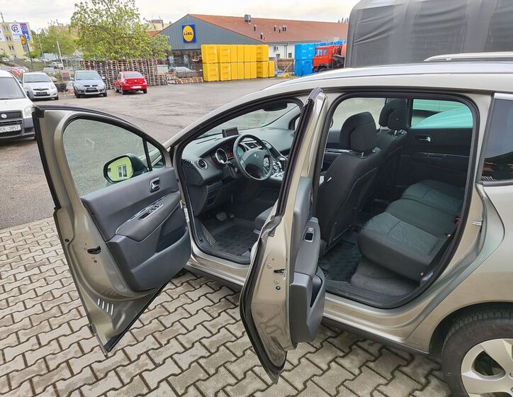 Peugeot 3008 9