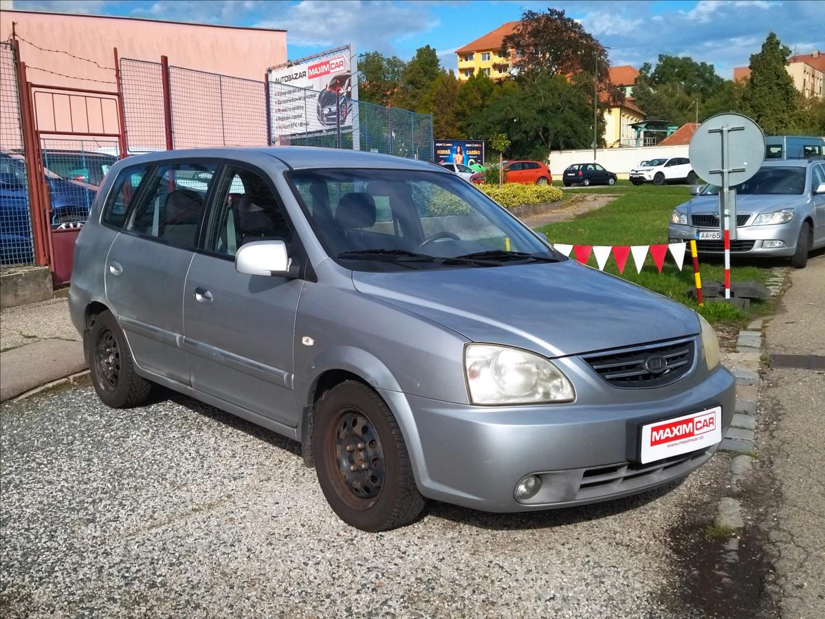 KIA Carens