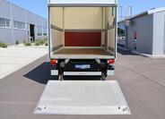 Volkswagen Crafter 9