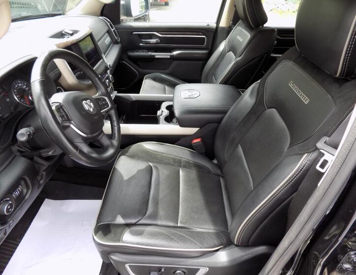 Dodge RAM 1500 10
