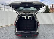 Ford Galaxy 12