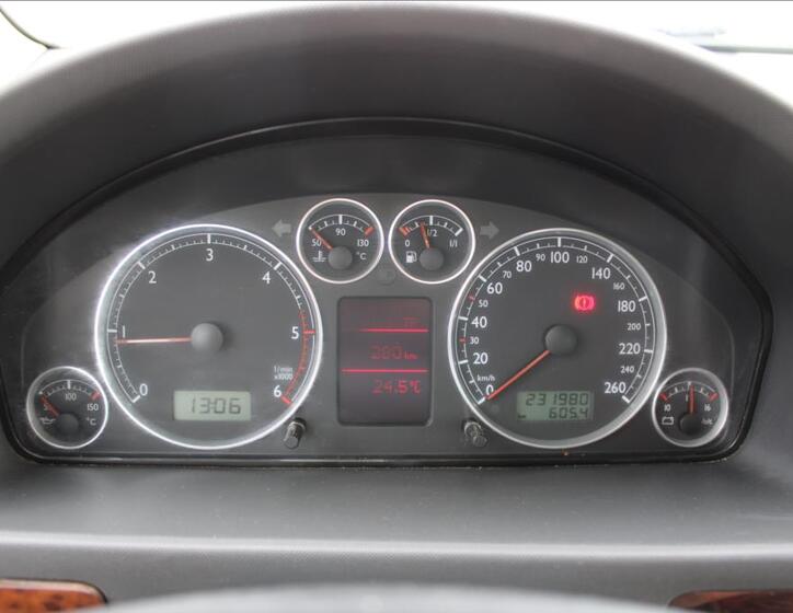 Volkswagen Sharan 16