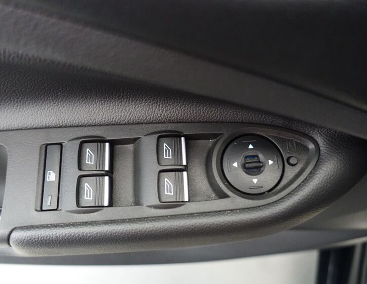 Ford Kuga 21
