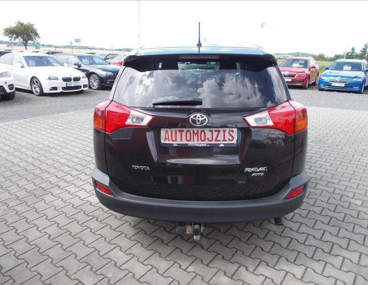 Toyota RAV4 9