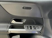 Mercedes-Benz GLB 5