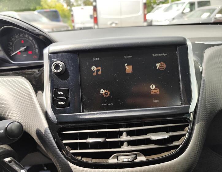 Peugeot 2008 17
