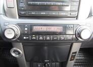 Toyota Land Cruiser 17