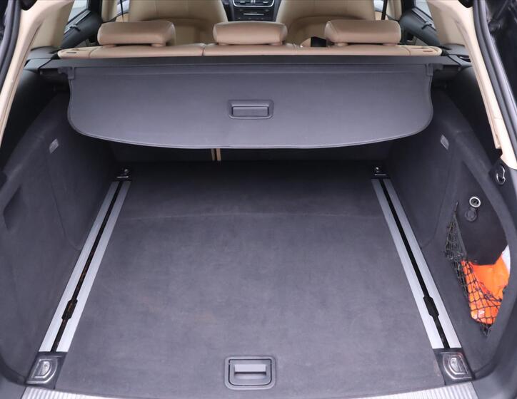 Audi A4 10