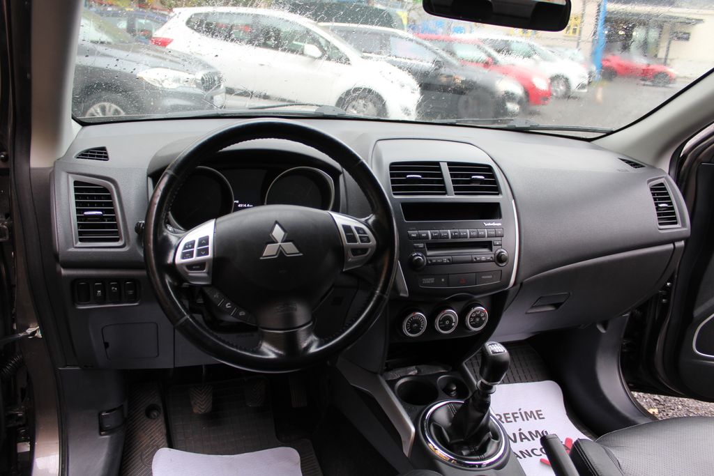 Mitsubishi ASX
