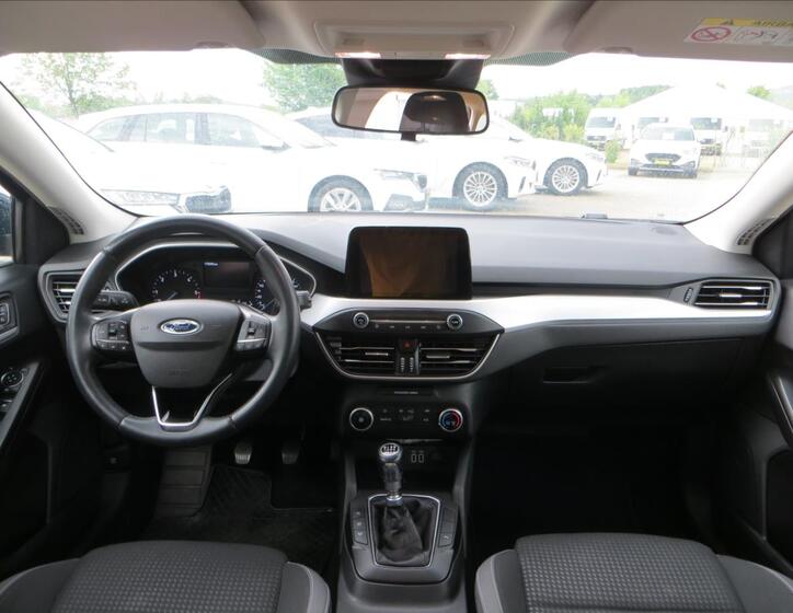 Ford Focus 23