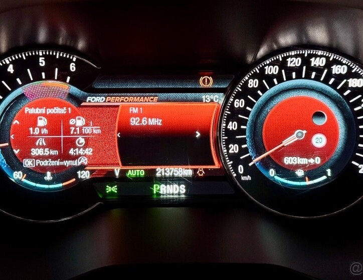 Ford S-MAX 13