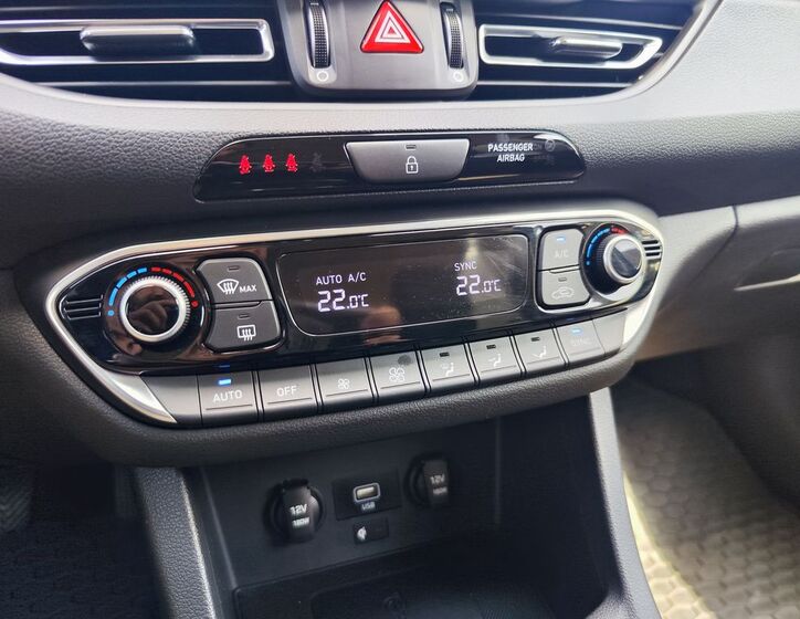 Hyundai i30 22