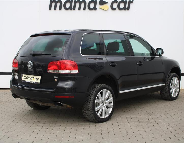 Volkswagen Touareg 7