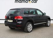 Volkswagen Touareg 7