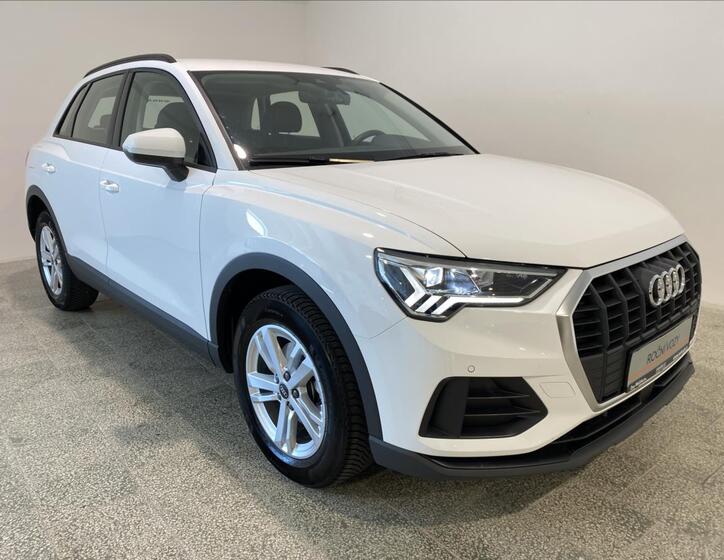Audi Q3 21