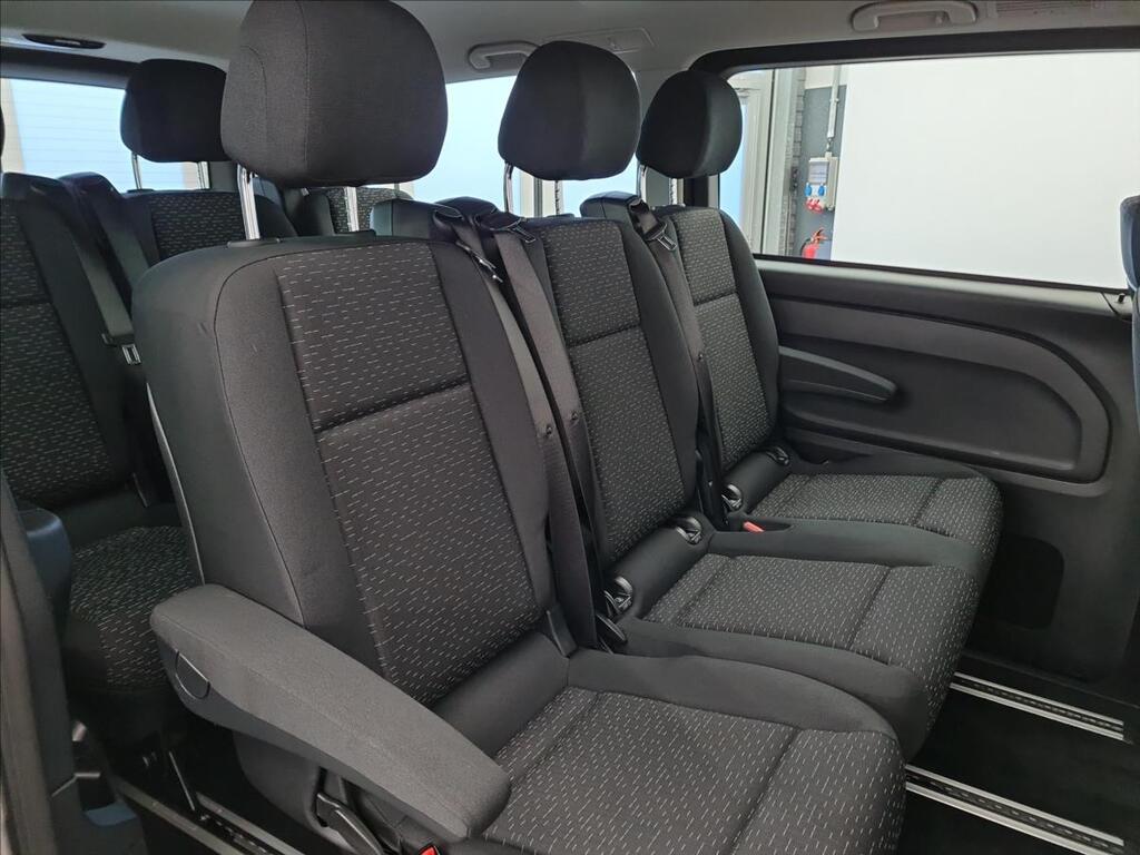 Mercedes-Benz Vito 18