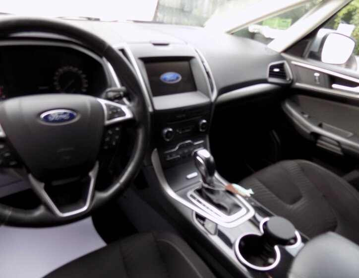 Ford S-MAX 27