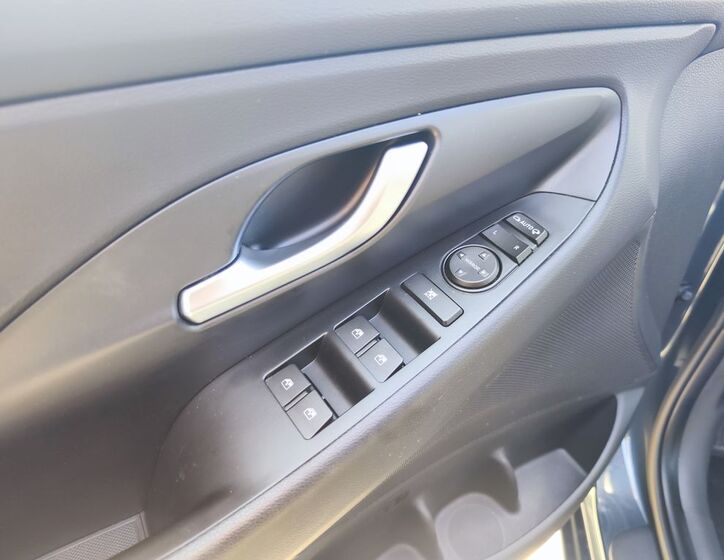 Hyundai i30 30