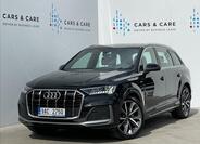 Audi Q7 1