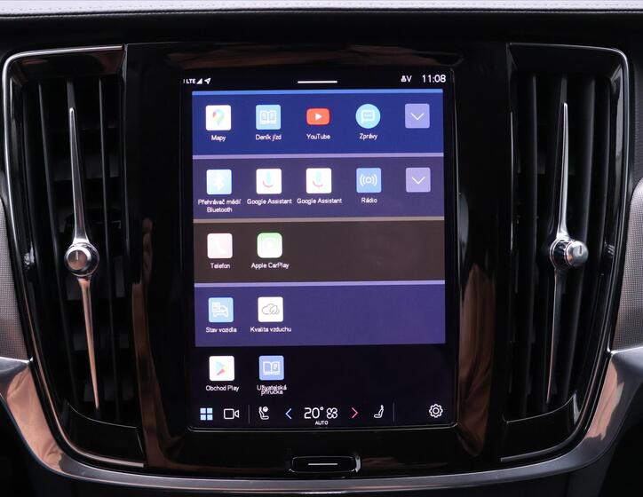 Volvo V90 28