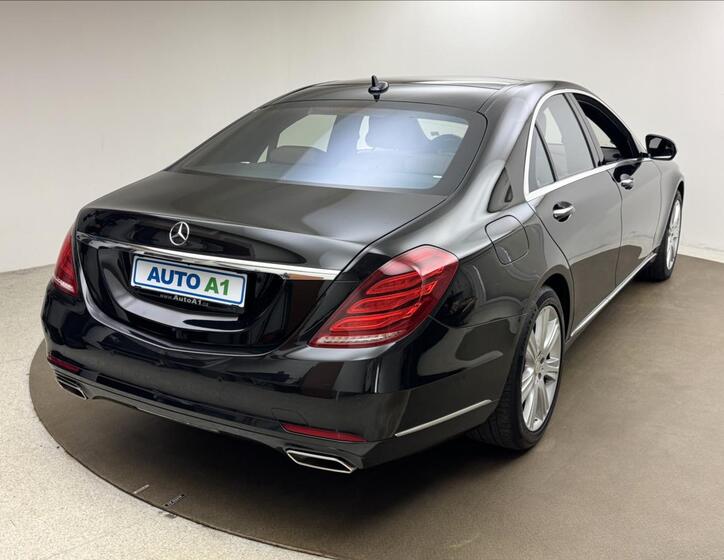 Mercedes-Benz Třídy S 4
