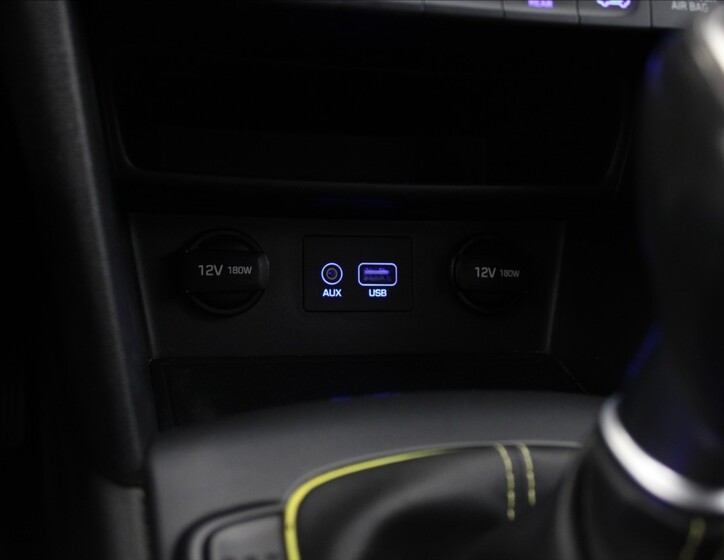 Hyundai Kona 13