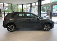 Hyundai i30 4