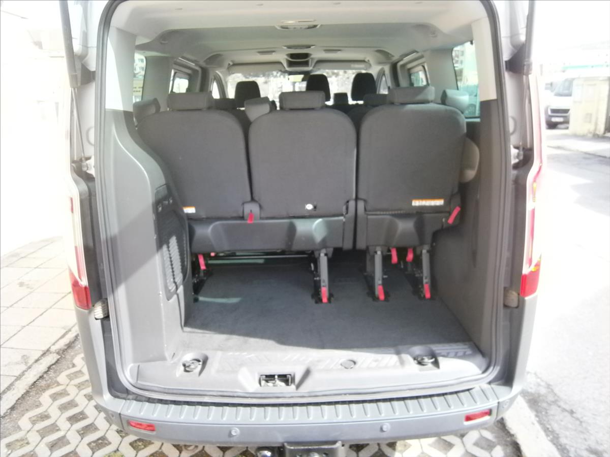 Ford Tourneo Custom