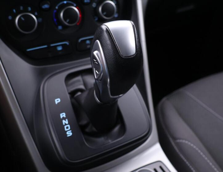 Ford Kuga 28