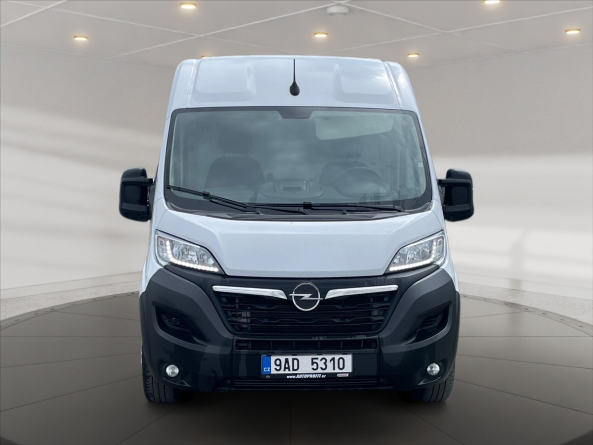 Opel Movano
