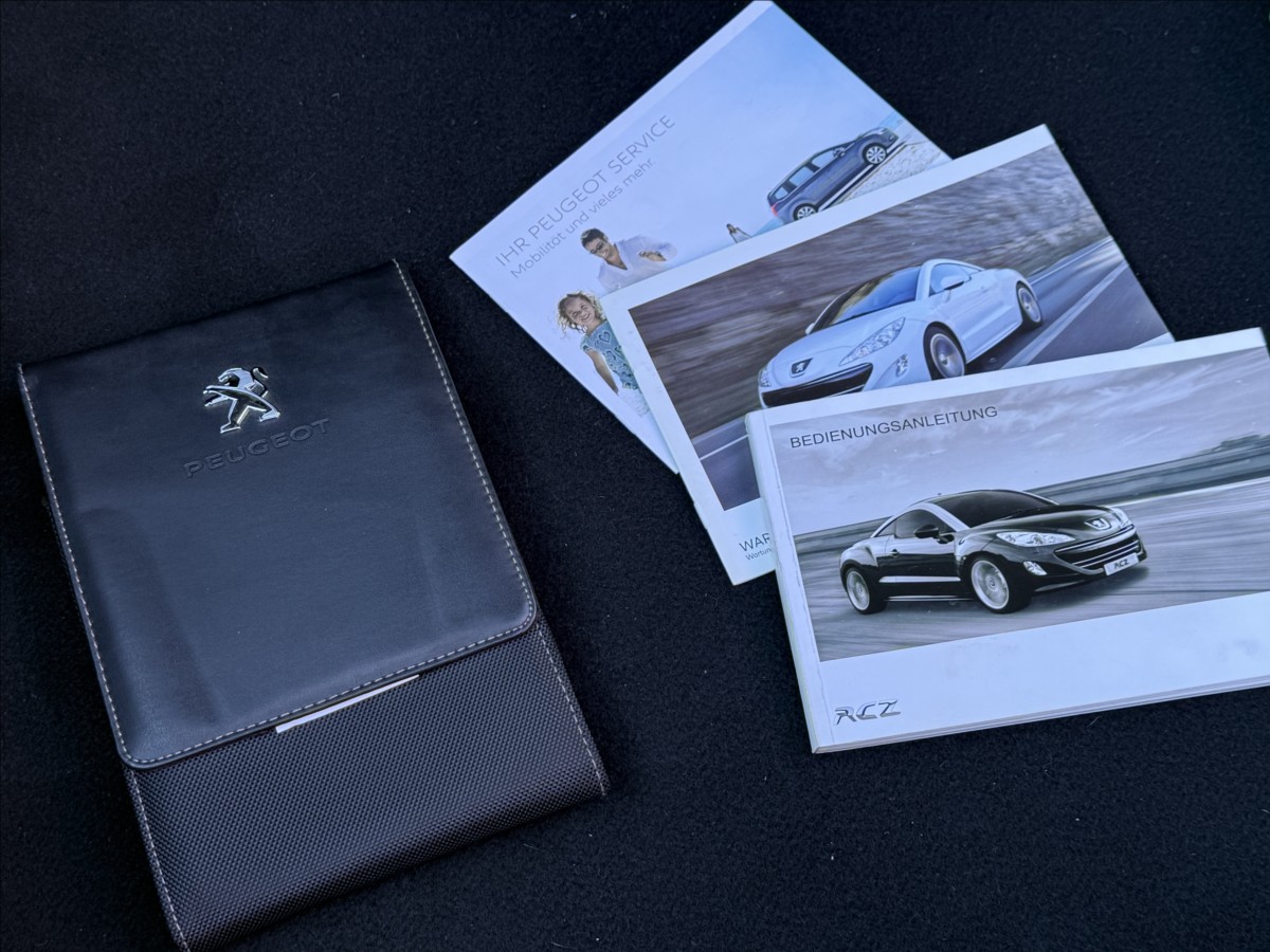 Peugeot RCZ