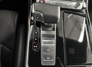 Audi SQ8 16