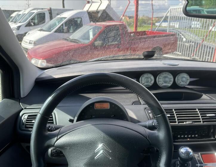 Citroën C8 10